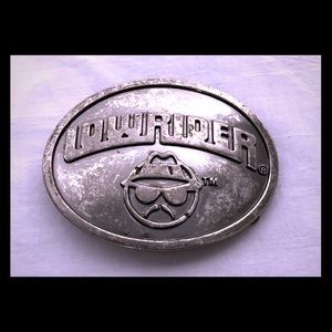"Lowrider" belt buckle